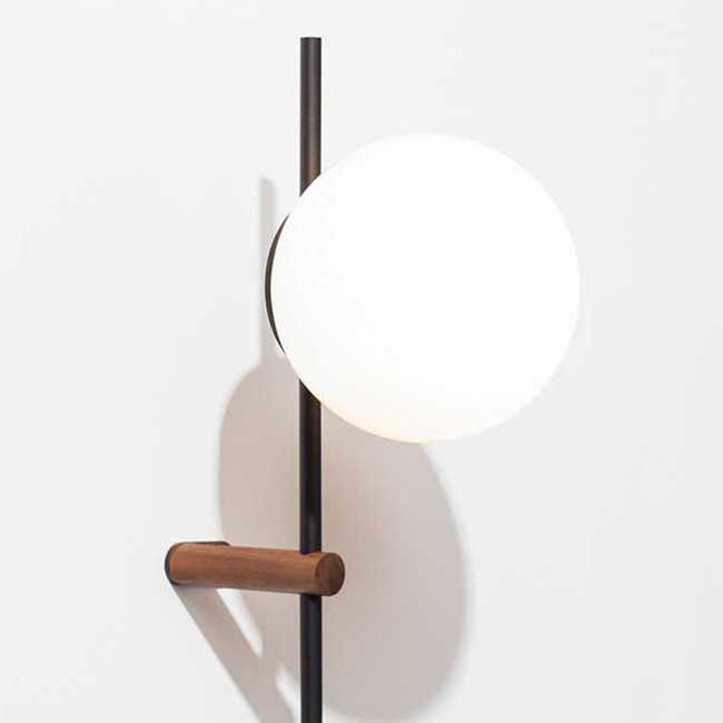 The LYNEA Plug Lamp Doesn&rsquo;t Require Hardwiring