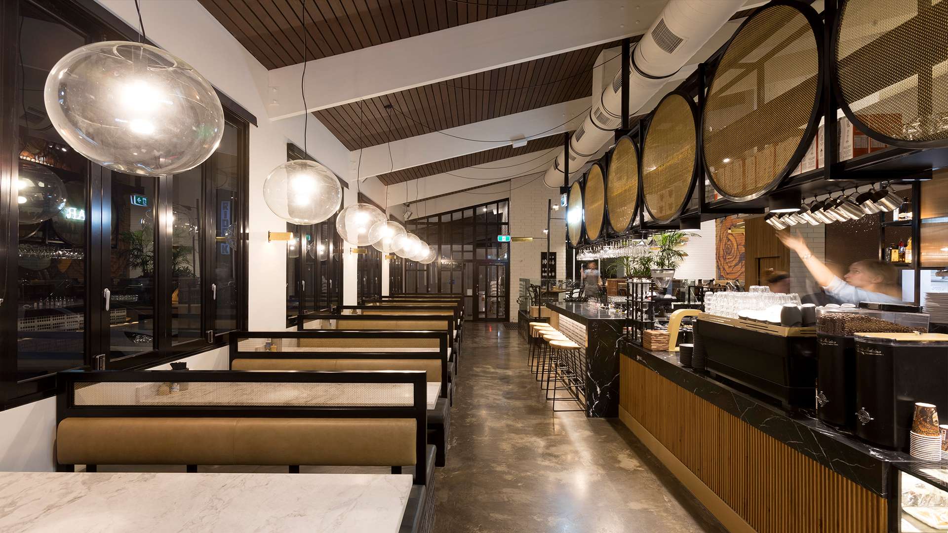 Riddik Cafe Bar Restaurant